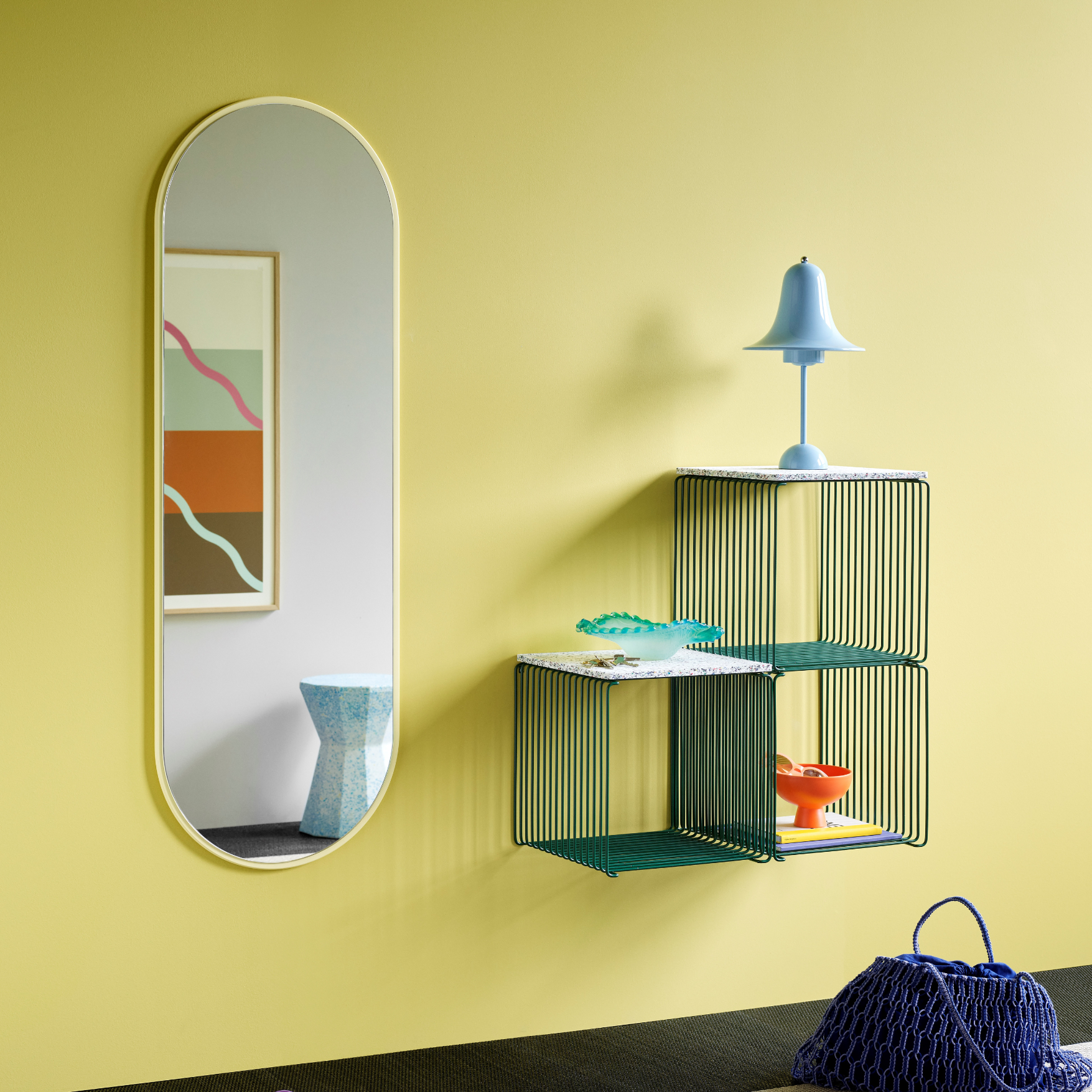 Montana Figure Oval Mirror